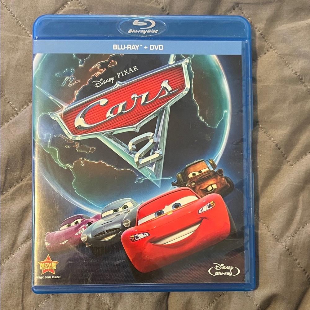 🏎️ Pixar's Cars 2: The Movie (Blu-ray + DVD Combo Pack)